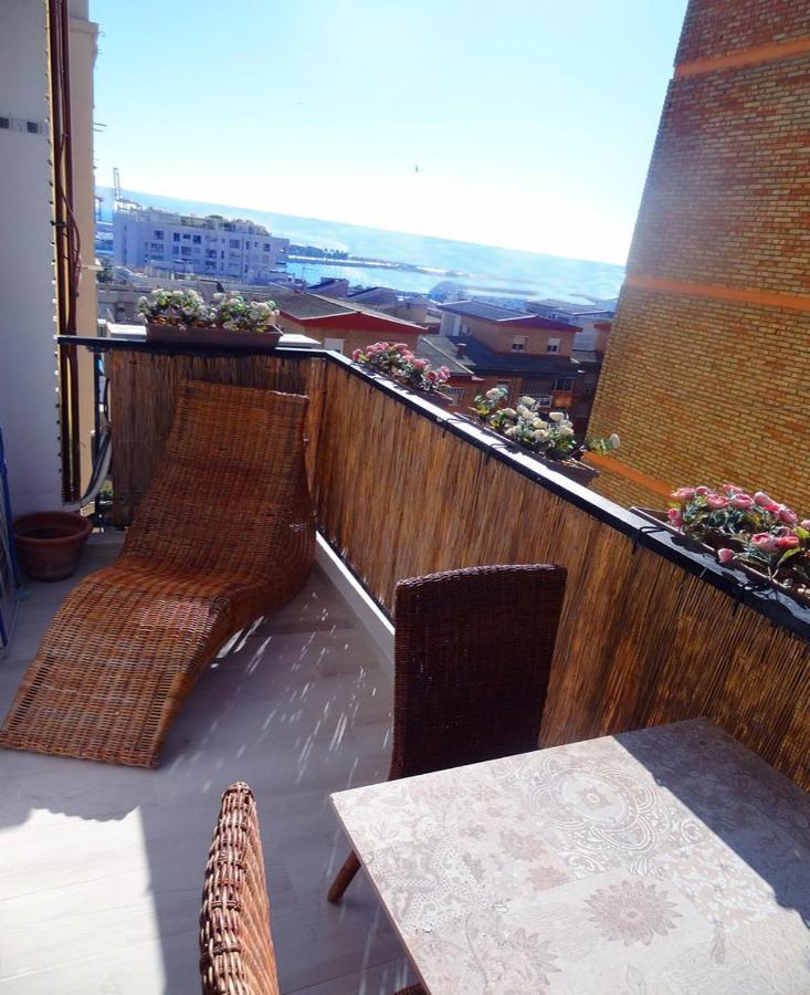 Infostays Maria Zambrano Málaga Extérieur photo
