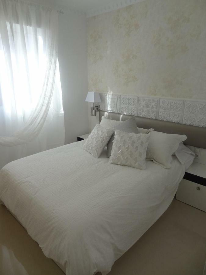 Infostays Maria Zambrano Málaga Extérieur photo